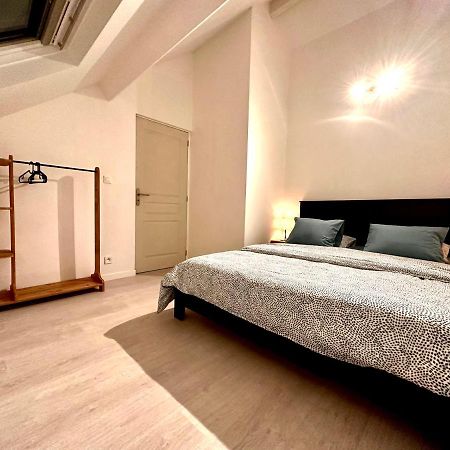 La Little House De Dinant - Esc'Appart Экстерьер фото